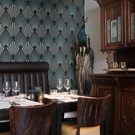 Amaryllis Hotel 3*
